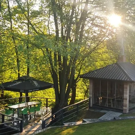 Сasa de vacaciones Weekend House Mali Raj